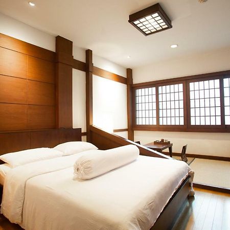 Baan Kashiwaya Hotel Bangkok Luaran gambar