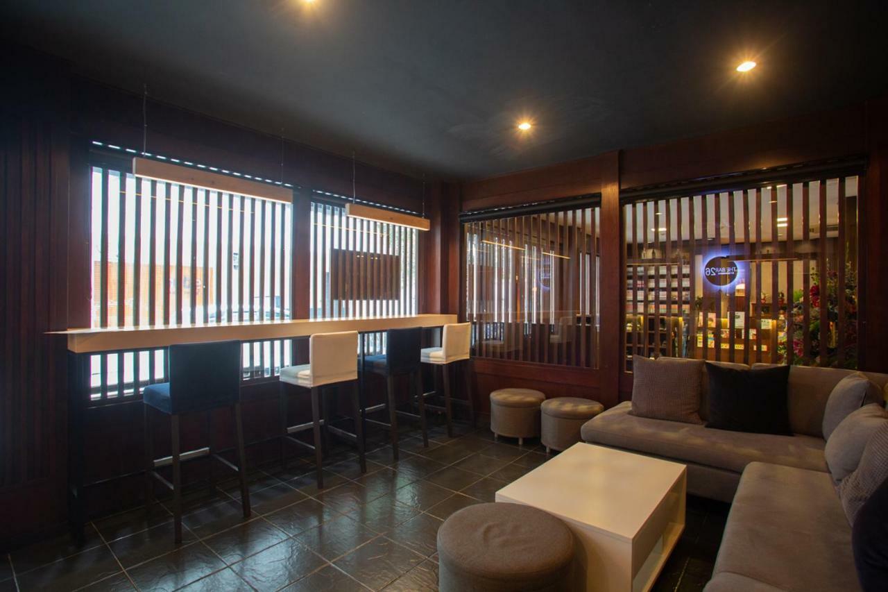 Baan Kashiwaya Hotel Bangkok Luaran gambar