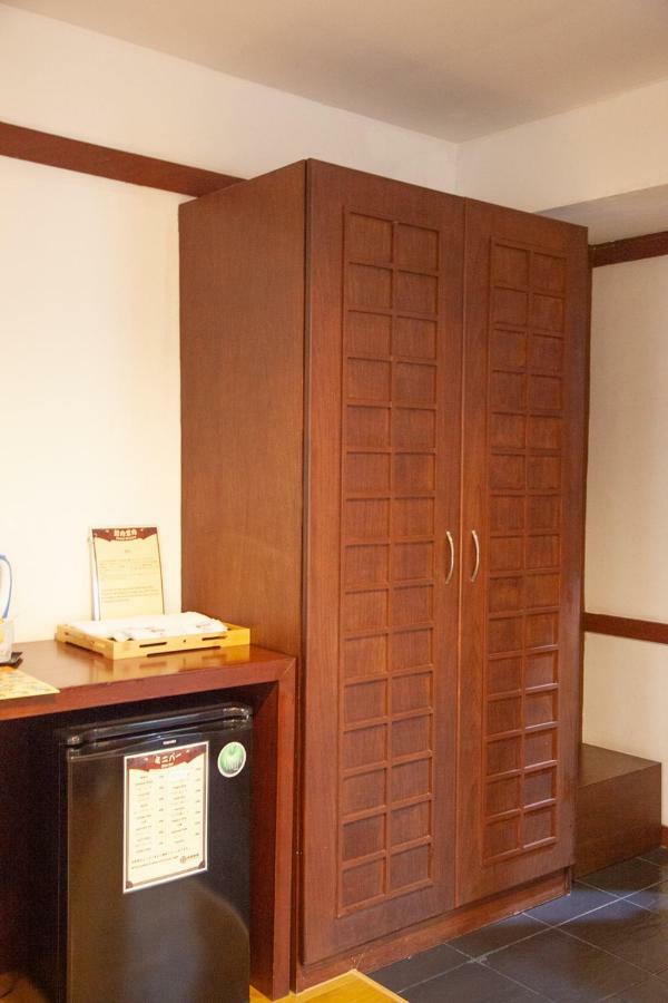 Baan Kashiwaya Hotel Bangkok Luaran gambar